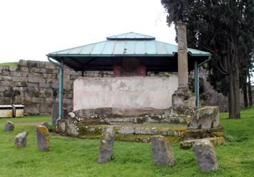 Tomb of Vestorius Priscus outside Vesuvius Gate. ©SSBAPES